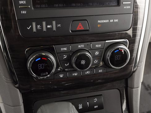 Used 2017 Buick Enclave Convenience image 16