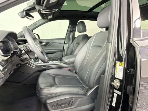 Used 2020 Audi Q7 3.0T Prestige AWD/4WD image 5