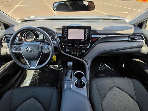 Used 2024 Toyota Camry LE image 30