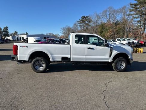 New 2026 Ford F250 XL w/ XL Chrome Package image 8