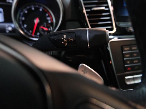 Used 2019 Mercedes-Benz GLS 550 4MATIC w/ Driver Assistance Package image 46