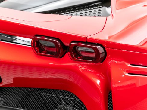 Certified 2022 Ferrari SF90 Stradale image 35