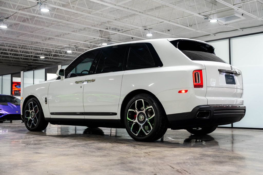 Used 2022 Rolls-Royce Cullinan Black Badge AWD/4WD image 13