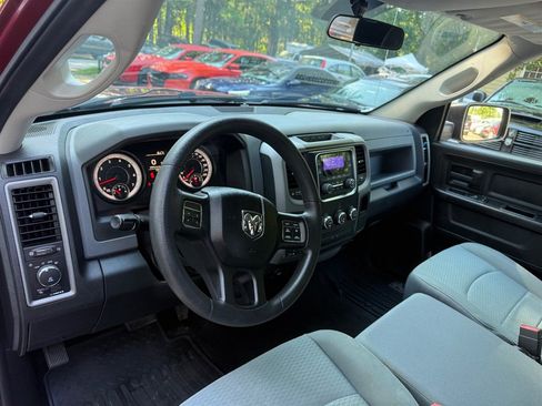Used 2015 RAM 1500 Express AWD/4WD image 10