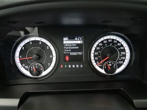 Used 2024 RAM 1500 Classic SLT image 17