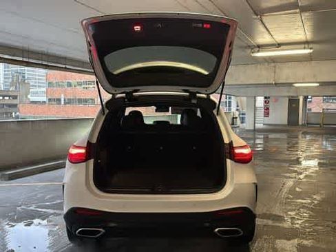 Certified 2026 Mercedes-Benz GLC 300 4MATIC image 7