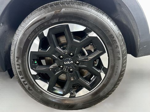 Certified 2024 Kia Sorento S AWD/4WD image 31