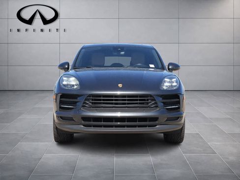 Used 2021 Porsche Macan S w/ Premium Package image 2