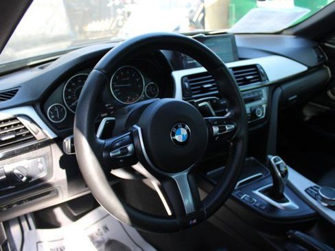 Used 2017 BMW 430i Convertible w/ Technology Package RWD image 24