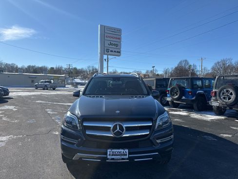 Used 2016 Mercedes-Benz GL 450 GL 450 image 2