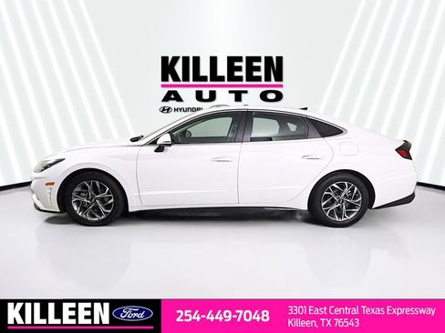 Used 2023 Hyundai Sonata SEL w/ Convenience Package FWD image 4