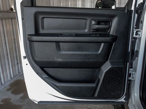 Used 2022 RAM 3500 Tradesman w/ Chrome Appearance Group image 46