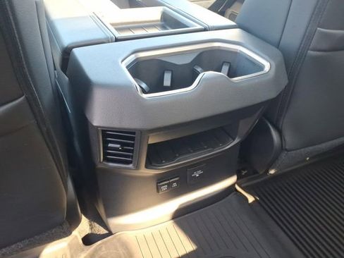 Used 2024 Toyota Tundra Limited w/ Power Package image 9