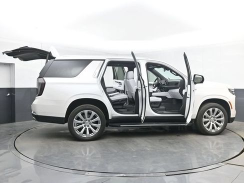 Used 2025 Chevrolet Tahoe Premier w/ Sun And Tow Package AWD/4WD image 56