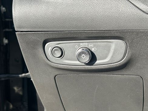 Used 2024 Buick Encore GX Avenir w/ Avenir Convenience Package image 26