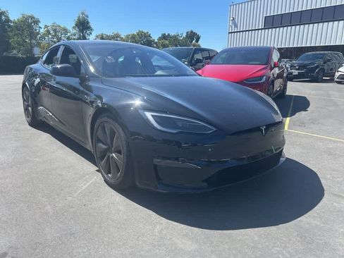 Used 2023 Tesla Model S image 2