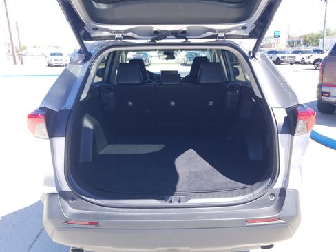 Used 2023 Toyota RAV4 XLE Premium image 13