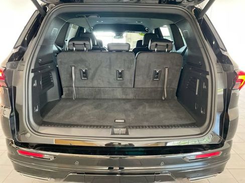 Certified 2026 Buick Enclave Sport Touring FWD image 16
