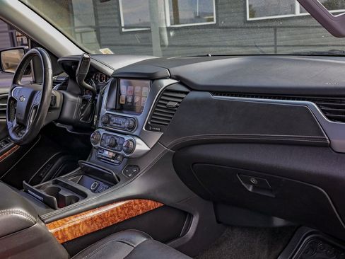 Used 2017 Chevrolet Tahoe Premier image 25