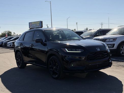 Used 2023 Honda HR-V Sport image 16