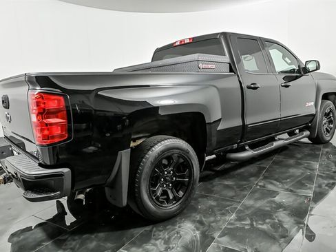 Used 2019 Chevrolet Silverado 1500 LT w/ All Star Edition AWD/4WD image 8