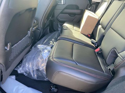 New 2026 Jeep Wrangler Rubicon image 10