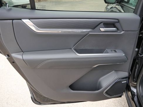 New 2026 GMC Acadia Elevation w/ Black Edition AWD/4WD image 32