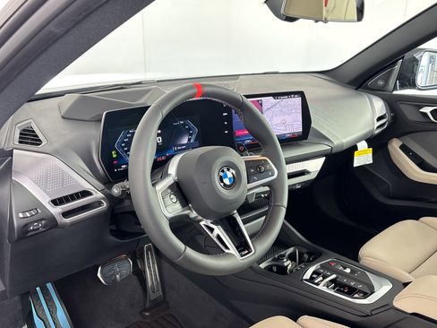 Used 2026 BMW M235i xDrive w/ Technology Package AWD/4WD image 4
