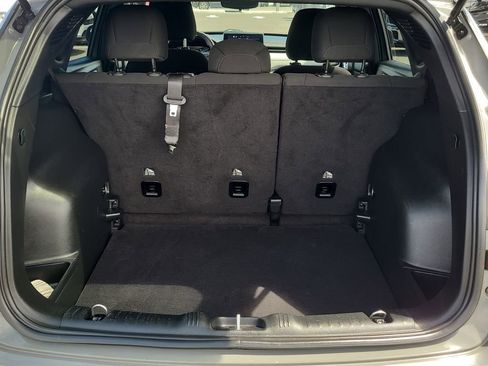 Used 2023 Jeep Compass Sport image 8