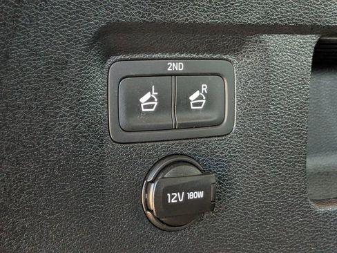 Certified 2024 Kia Telluride EX w/ EX Captain's Chair Package image 16