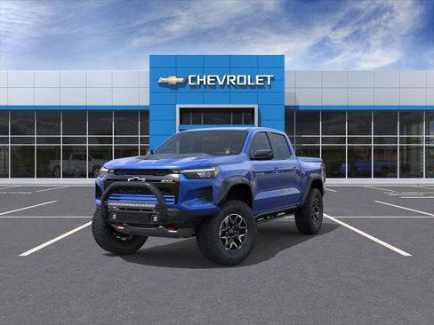 New 2026 Chevrolet Colorado ZR2 w/ Off-Road Front Bumper Package image 32