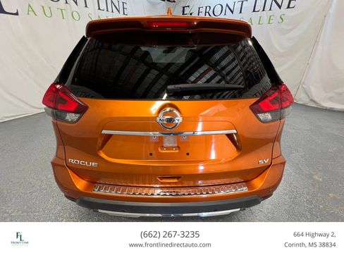 Used 2019 Nissan Rogue SV image 6