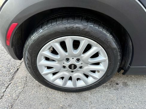 Used 2015 MINI Cooper S image 11