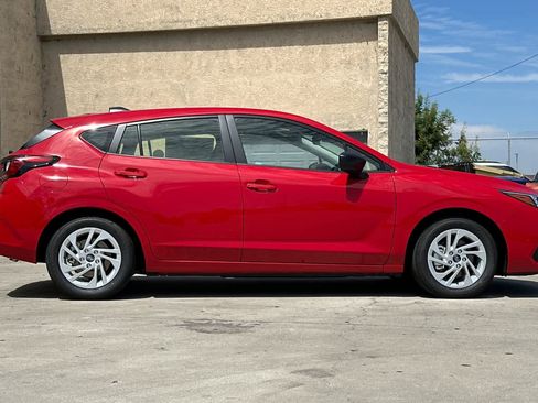 New 2025 Subaru Impreza 2.0i image 2