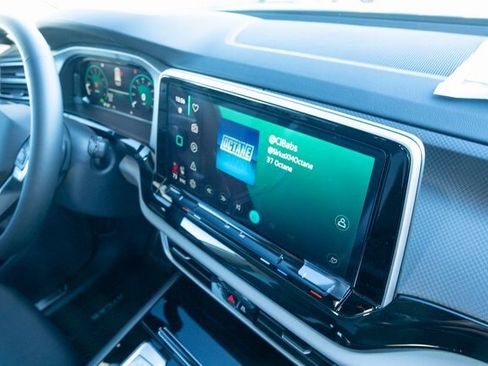 New 2026 Volkswagen Atlas Peak Edition image 42