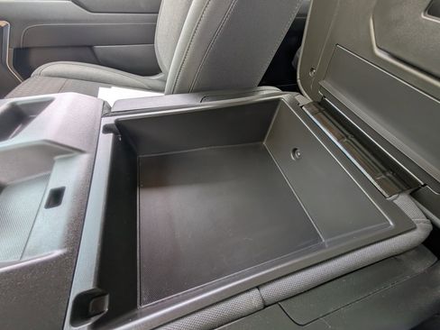 Used 2022 Chevrolet Silverado 1500 LT image 31