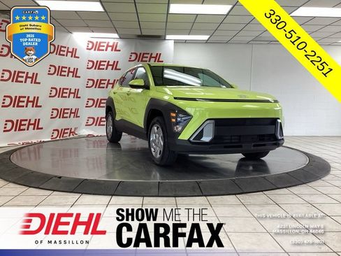 Used 2024 Hyundai Kona SE AWD/4WD image 1