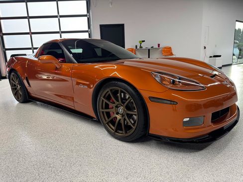 Used 2008 Chevrolet Corvette Z06 w/ Preferred Equipment Group RWD image 20