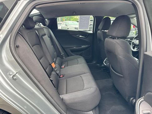 Used 2023 Chevrolet Malibu LT FWD image 22