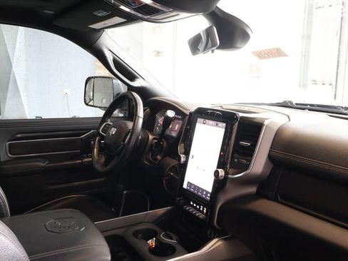 Used 2022 RAM 2500 Laramie AWD/4WD image 40
