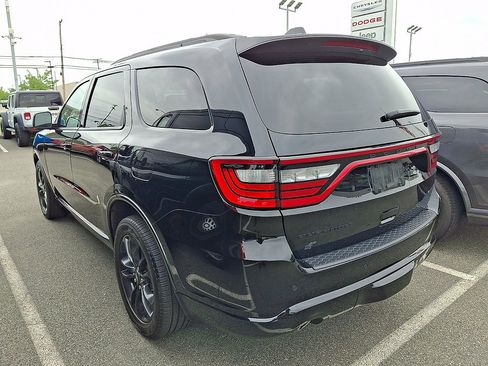 Used 2025 Dodge Durango GT AWD/4WD image 3