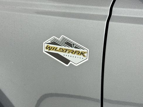 Used 2021 Ford Bronco Wildtrak AWD/4WD image 11