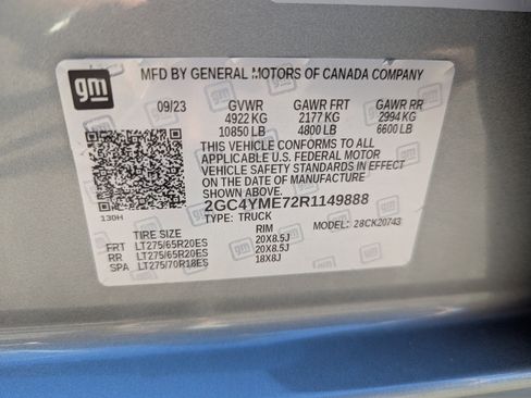 Used 2024 Chevrolet Silverado 2500 Custom w/ Custom Value Package image 33