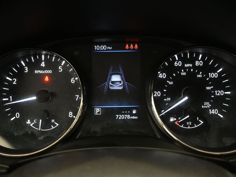 Used 2020 Nissan Rogue Sport S image 14