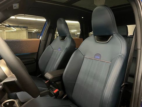 Used 2025 MINI Cooper Countryman S w/ Comfort Package Max image 17