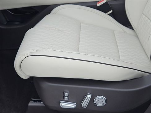 New 2026 Lincoln Nautilus Black Label image 23