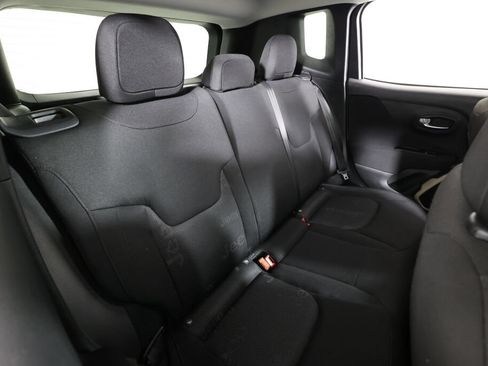 Used 2017 Jeep Renegade Latitude AWD/4WD image 21
