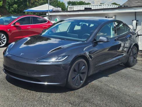Used 2024 Tesla Model 3 Long Range AWD/4WD image 6