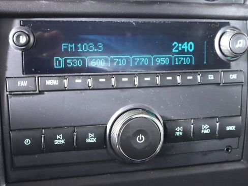 Used 2019 Chevrolet Express 2500 w/ Driver Convenience Package image 21