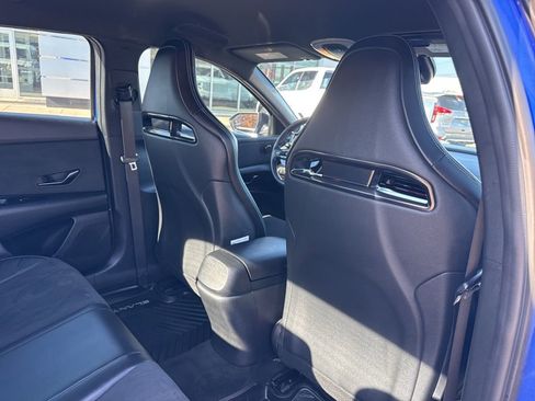 Used 2023 Hyundai Elantra N Base image 19